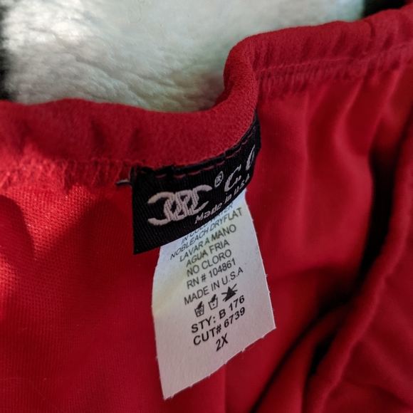 Red sheer skirt set - Picture 4 of 7